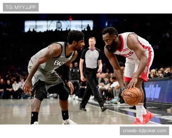 前NBA球员帕金斯在节目中批评：某些球队为保转换放弃进攻篮板的策略