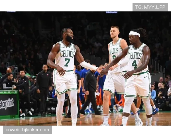 战术解析：凯尔特人队如何用无限换防限制东契奇与欧文的连线